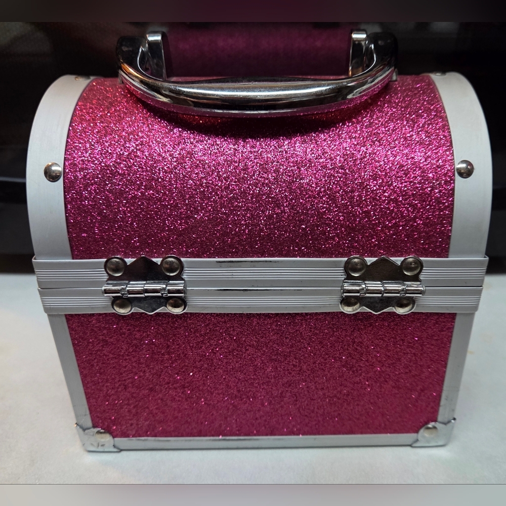 Caboodles On-the-Go Girl Makeup Case in Pink Shimmer - Picture 4 of 5
